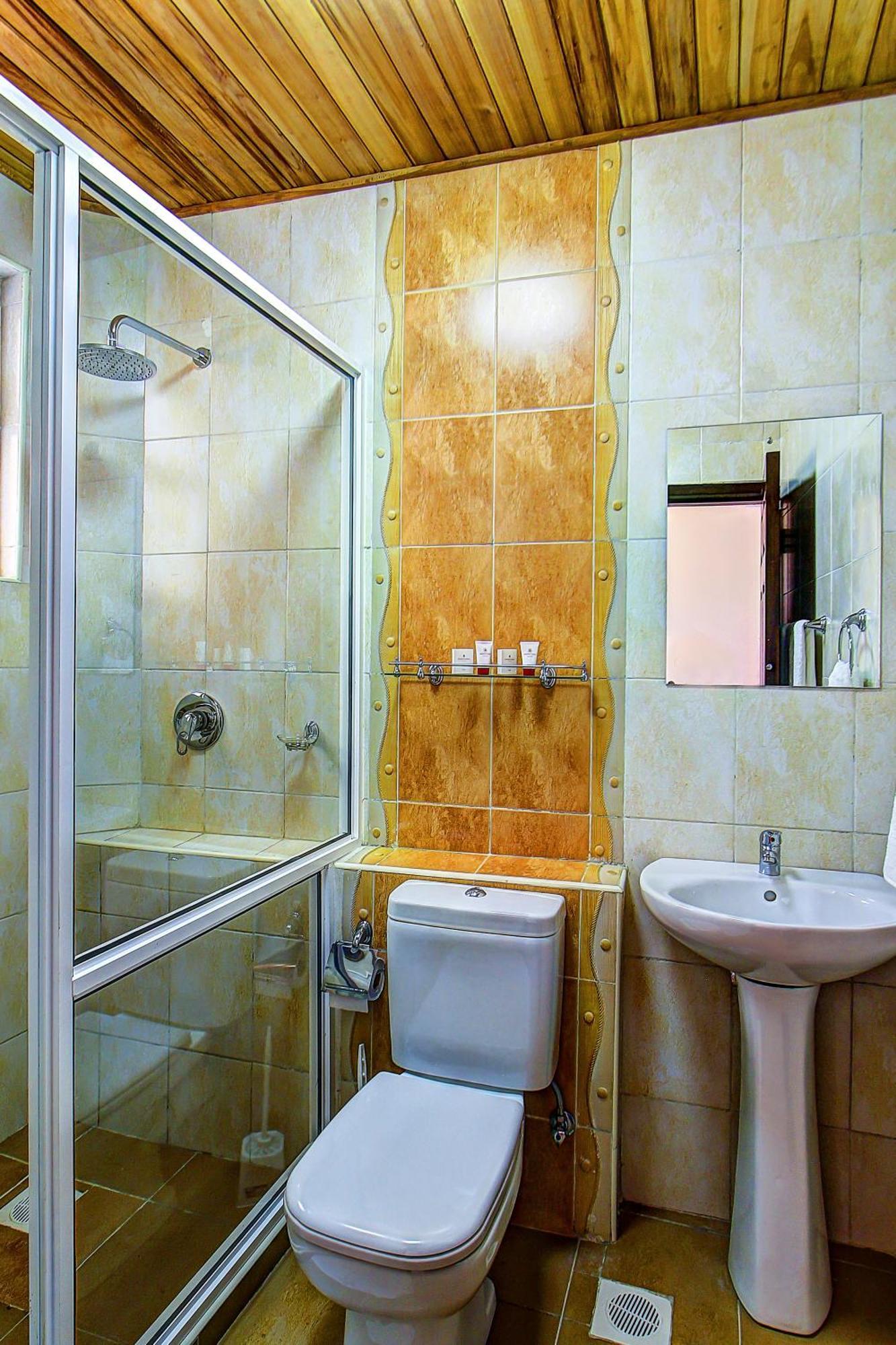 Nelson'S Court Serviced Apartments Найроби Номер фото