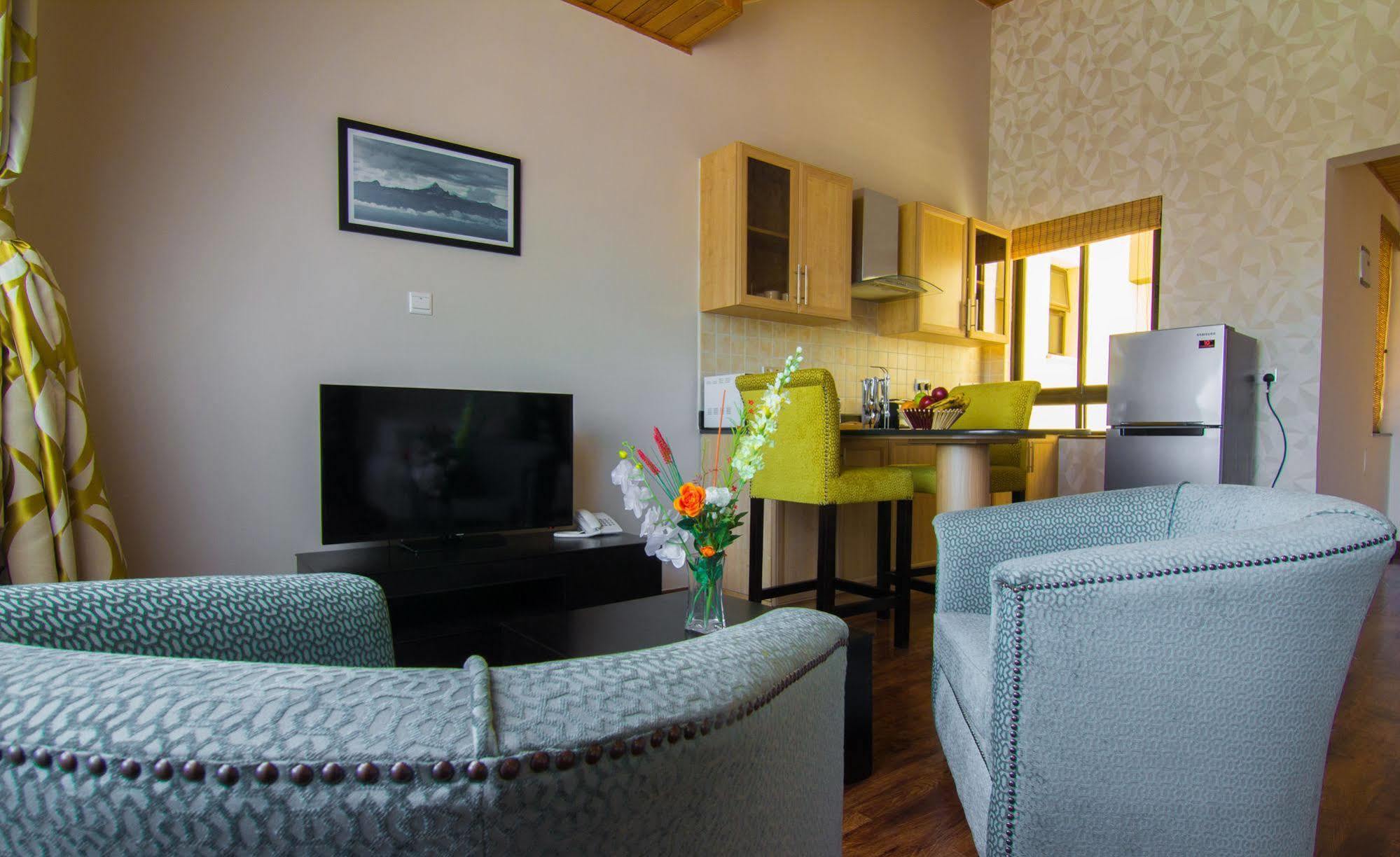 Nelson'S Court Serviced Apartments Найроби Экстерьер фото